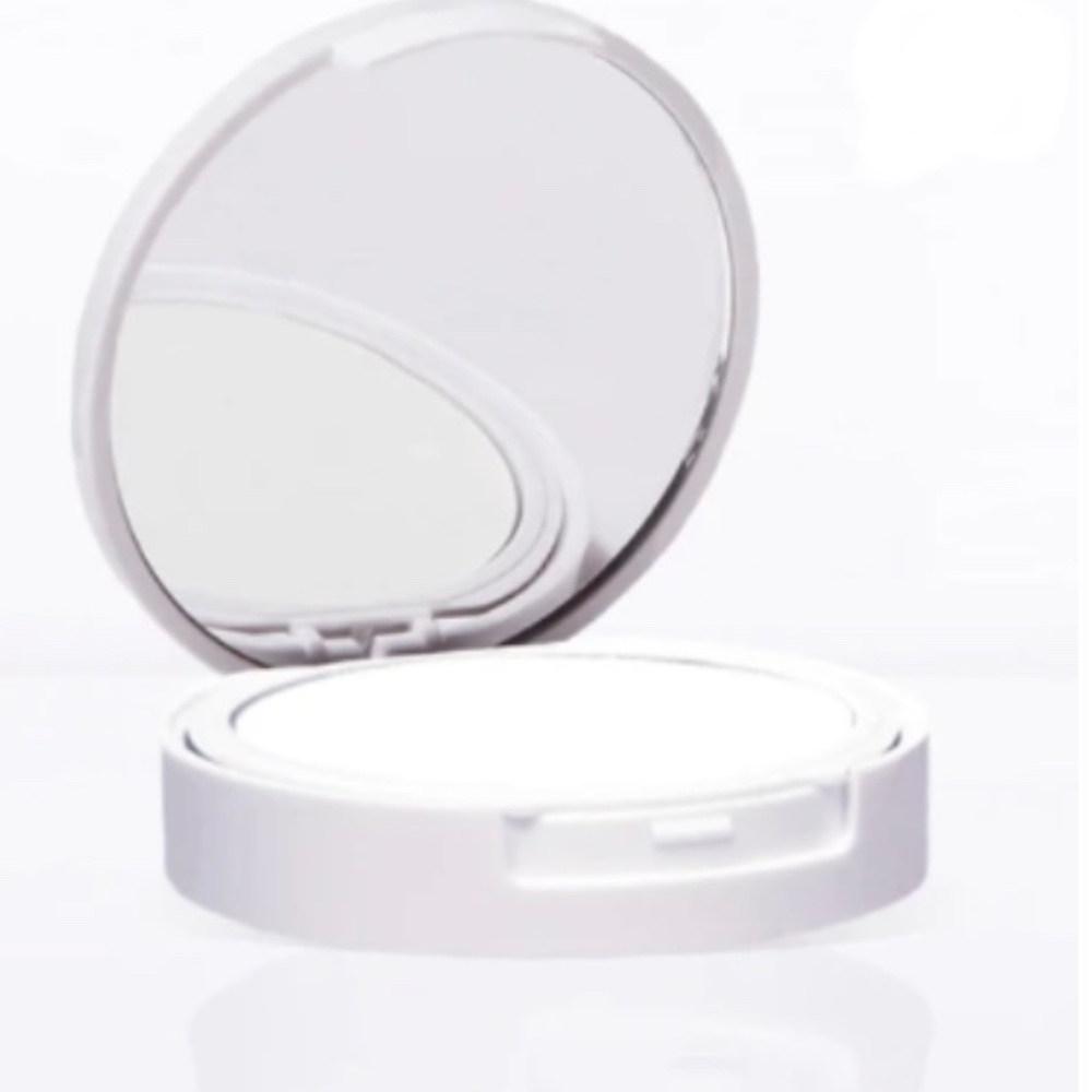 STYLEDRY – Dry Shampoo Compact Powder - Picture 3 of 4